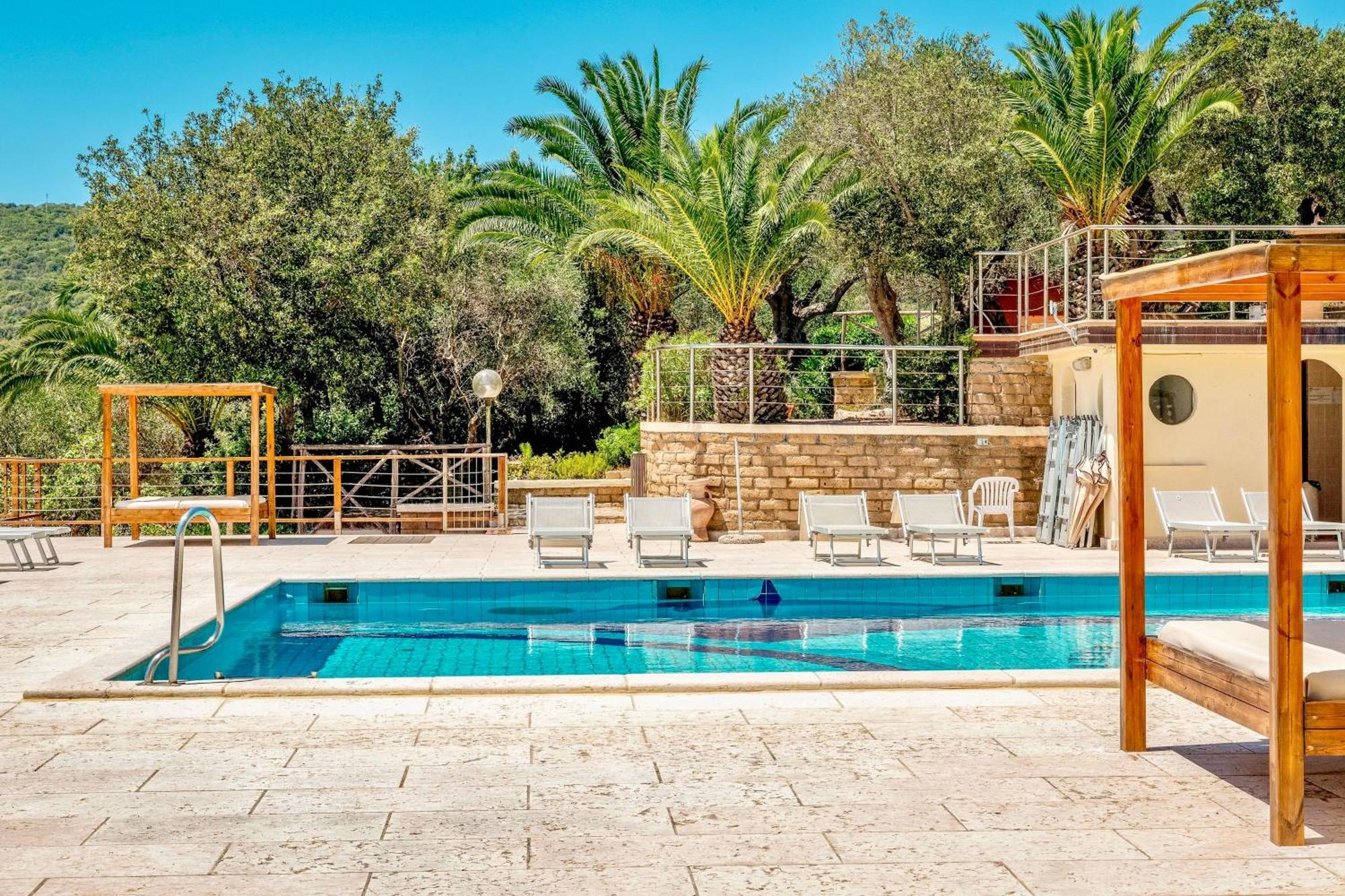 Isa - Residence With Pool And Private Beach In Talamone Just 500 Mt From The Beach Eksteriør bilde
